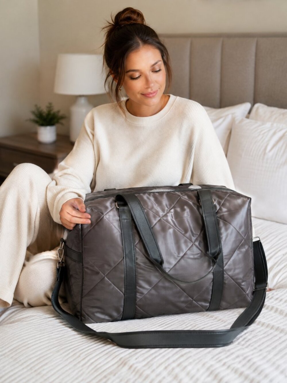 Large Quilted Unisex Weekender / Travel Duffel Bag – Gray & Black – Carry-On Rea